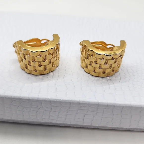 Givenchy Large Gold Clip On Earrings - Picture 9 of 16